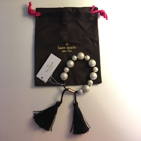 kate spade Jewelry - Kate Spade pearl bracelet with black fringe!!